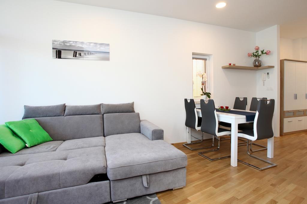 San Simon Sea View Apartment Ll イゾラ エクステリア 写真